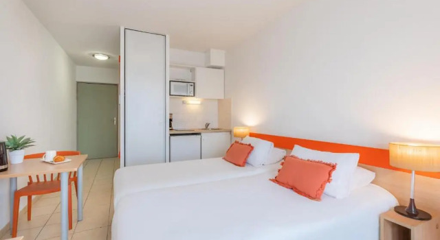 Студия AppartCity Classic Aix-en-Provence - La Duranne
