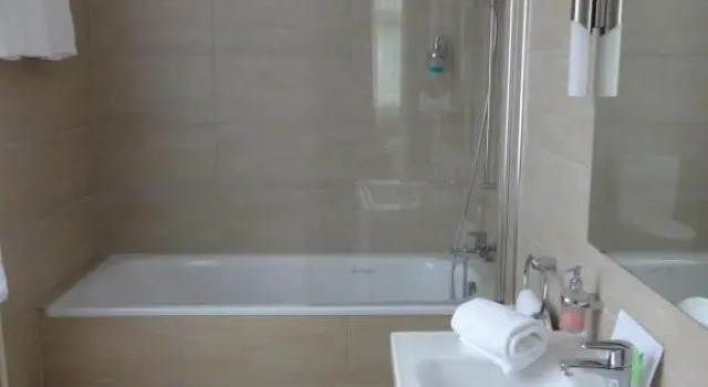 Номер Comfort Hotel Schweizerhof