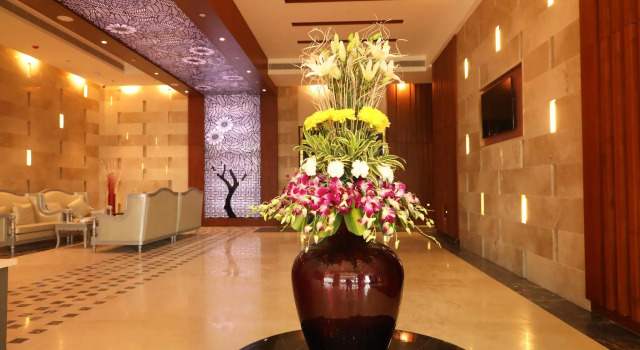 Regenta Central RS Chennai OMR SIPCOT, Prenota Hotel Chennai Tamil Nadu