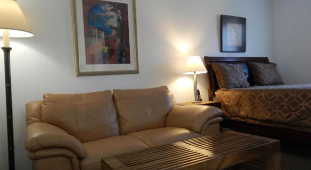 Студия Shell Motel Hollywood