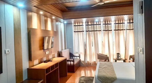 Номер Superior с видом на озеро Dynasty Resort