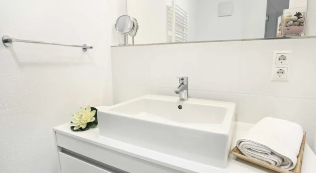Villa Louisa - Wohnung 51, Забронировать Вилла Бизнес-отели Остзебад-Зеллин, рядом с Курортный парк Фриденсберг, 4* 5*