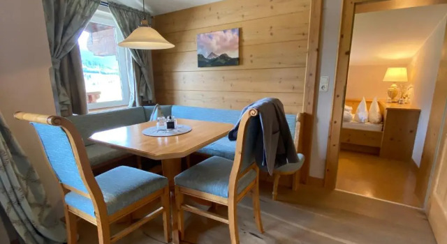 Полулюкс с балконом Hohenfels**** Das Genusshotel