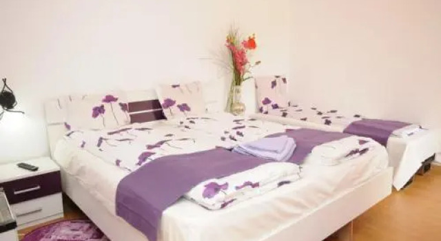Pensiunea Emma, Rezervovat Hotel Hotely v Hunedoara s parkováním, Parkování