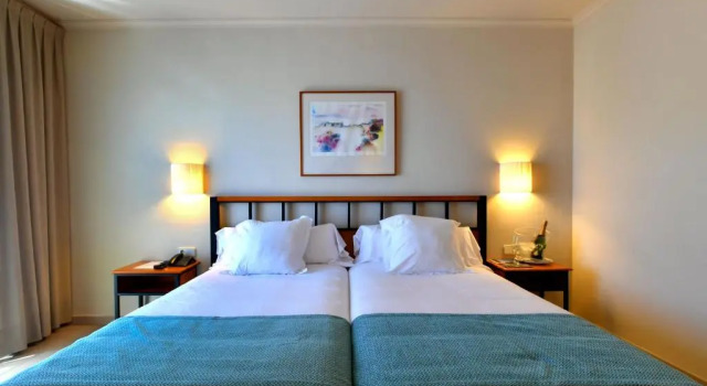 Двухместный номер Standard с балконом и с видом на море Hotel Hostalillo by Escampa Hotels