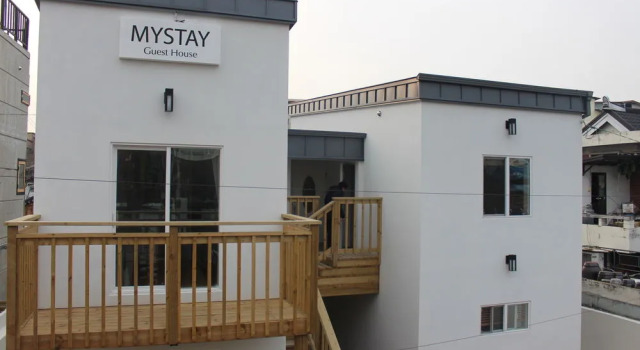 Chuirakdang Guest House, Забронировать Гостевой дом Чонджу Чолла-Пукто, рядом с Конфуцианская школа хянгё в Чонджу