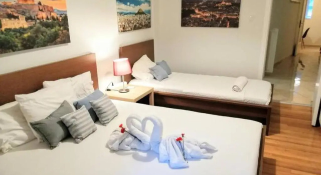 Апартаменты с 2 комнатами Comfortable Apartment in Acropolis