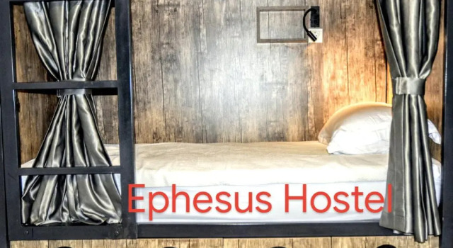 Кровать в общем номере Ephesus Hostel