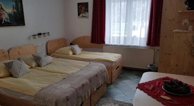 Пятиместный номер Standard Mamas House 7min from Airport