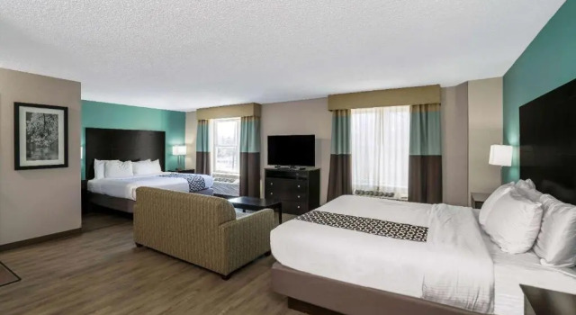 Семейный номер Standard La Quinta by Wyndham Lebanon