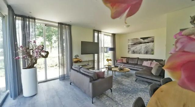 Modern With Dishwasher, 6km From Elburg
