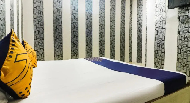 Hotel Gourav Regency by OYO Rooms, Забронировать Отель Хисар штат Харьяна, рядом с Hisar Railway Station