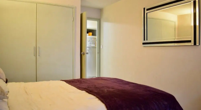 Vibrant 3 Bedroom Flat With Balcony Near Shoreditch