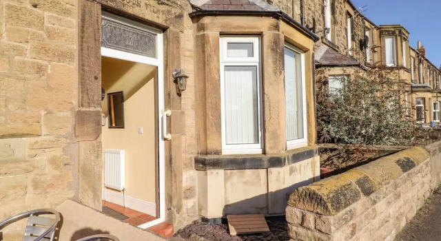 Southview Amble, Buchen Sie Ferienhaus Hotels in Schottland mit Parkplatz, Parkplätze