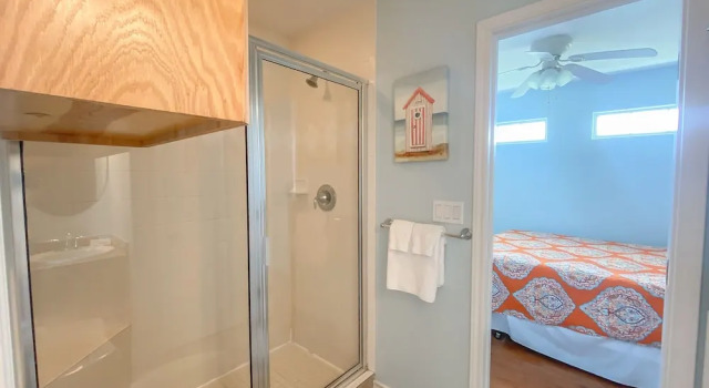 Fancy Flamingo 4 Bedroom Townhouse