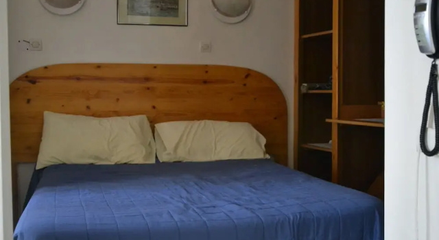 Трёхместный номер Standard Hôtel Montpellier