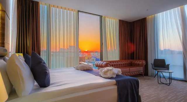 Deluxe room with balcony Ekor Elegance Hotel