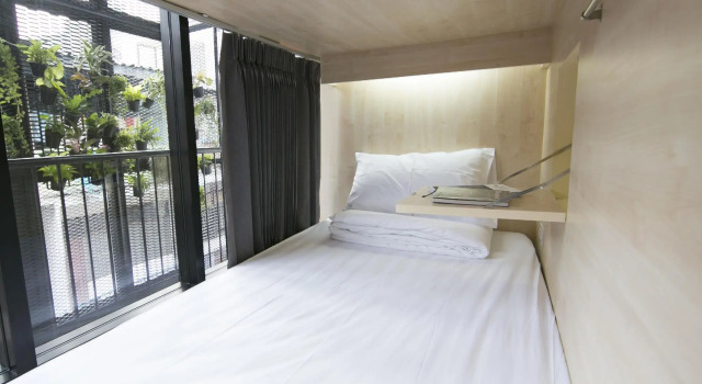 Кровать в общем номере Lamurr Sukhumvit 41