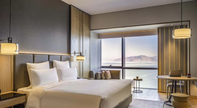 Executive Doppel Zimmer mit Seeblick Pullman Dali