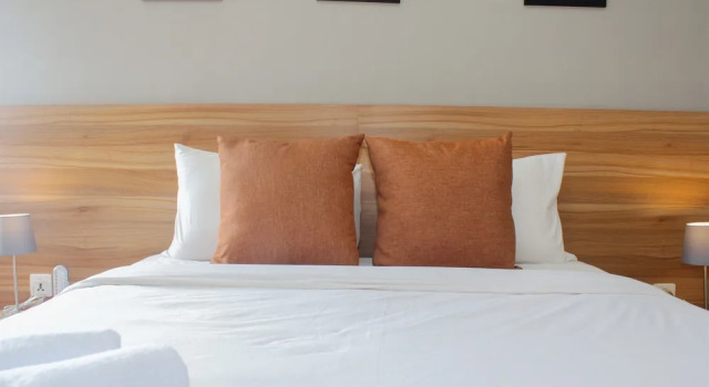 Wonderful 1Br Apartment At Mustika Golf Residence