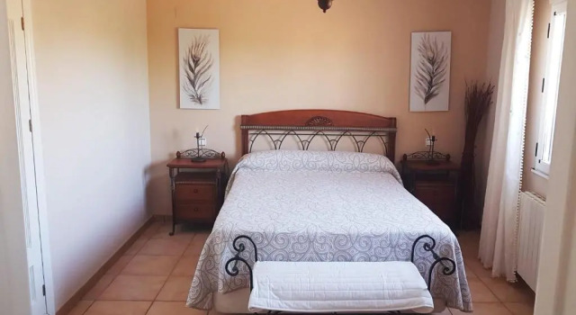 Коттедж CASA RURAL EL SAUCE. A 2,5 KM DE CUENCA CAPITAL