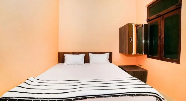 Hotel Kusha's by OYO Rooms