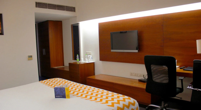 FabHotel Sage Saket, Забронировать Отель Отели Нью-Дели с завтраком, Завтраки