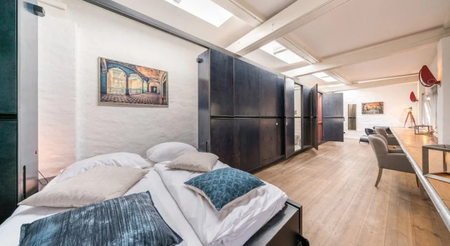 Design Apartments - "Im Holländerhaus", Book Apartment Innenstadt Potsdam