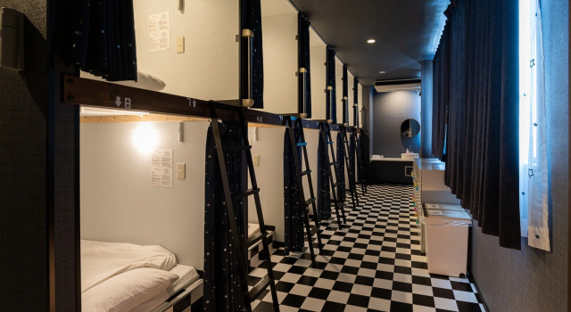 Bett im Wohnheim Hotel Base Nara