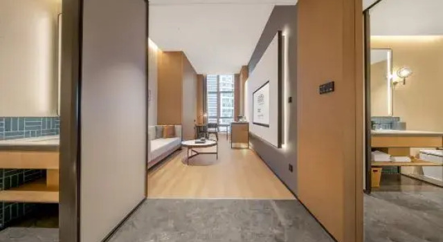 Двухместный люкс Business с видом на город Four Points by Sheraton Chongqing Jiulongpo Hotel