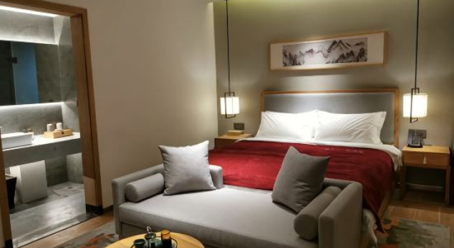 Семейный люкс QIANNA HOTEL (Wanxianshan Qingshanju)