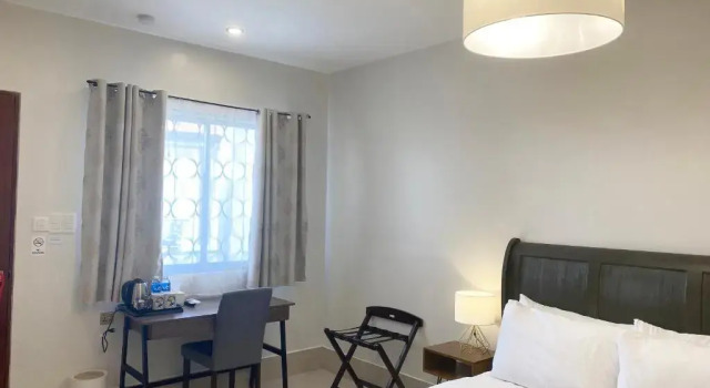 Люкс Deluxe HARMAN SUITES Moalboal