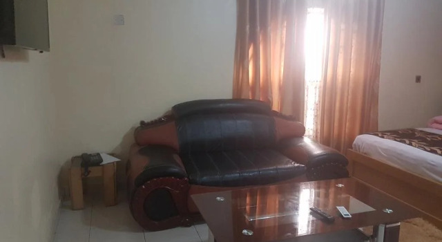 Hallmark Suites - Abeokuta, Book Hotel Hoteller i Ogun med pool, Swimmingpool