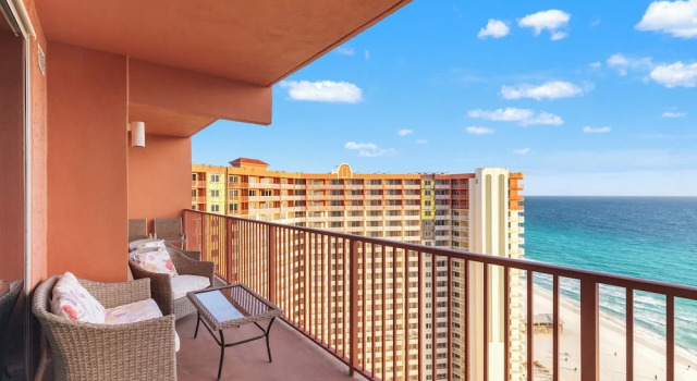 Номер Standard Come Visit Sophomore! 2BR 2BA Beachfront Condo!