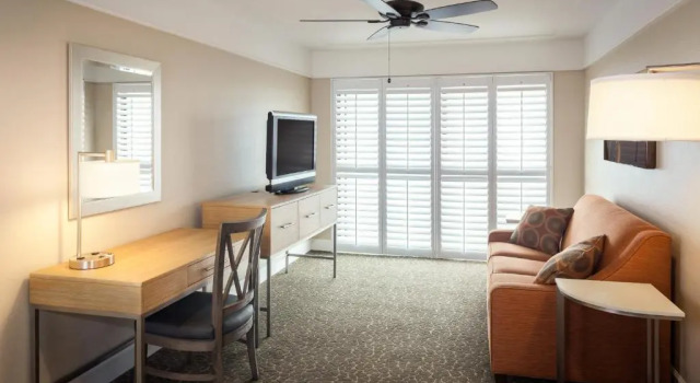 Люкс с 2 комнатами Diamond Head Inn