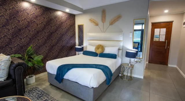 uSHAKA WATERFRONT - SUPERB STUDIO SERENITY