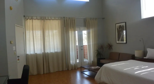 Двухместный номер Executive с балконом Modern B & B