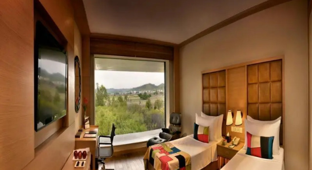 Двухместный номер Premier Отель The Lalit Chandigarh