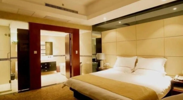 Taizhou Gree Tree Hotel