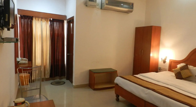 EuroStar Inn