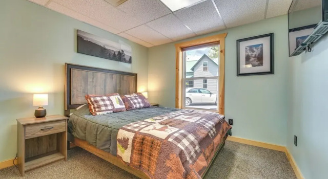 Коттедж Spacious Old Forge Condo w/ Patio & Fire Pit!