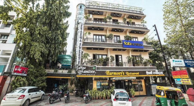 FabHotel Santoor