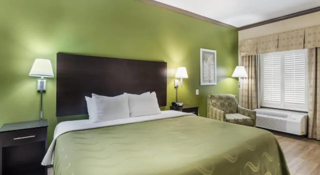 Номер Standard Quality Inn Albany