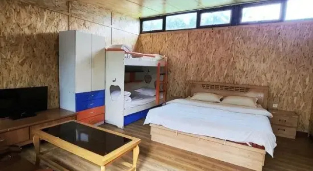 Кровать в общем номере Daniwaner Guesthouse