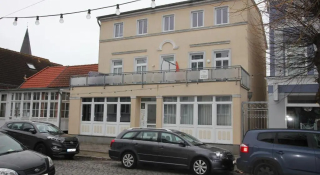 Апартаменты Ferienwohnung in Warnemünde, Friedrich-Franz-Straße 11