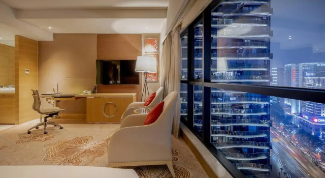 Двухместный номер Standard Renaissance Chengdu Hotel