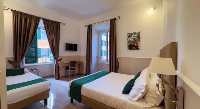 Трёхместный номер Standard Vaticano Luxury Guest House