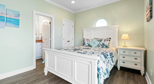 Shamrock Shores - Gulf Front West End Pet Friendly Property With Room For Everyone. 3 Master Suites! 6 Bedroom Home by RedAwning, Prenota Appartamento Hotel a Alabama con piscina, Piscina