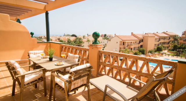 Holidays 2 Fuengirola, Забронировать Отель Отели Фуэнхирола 3 звезды, рядом с Пляж Лос-Боличес, 3*