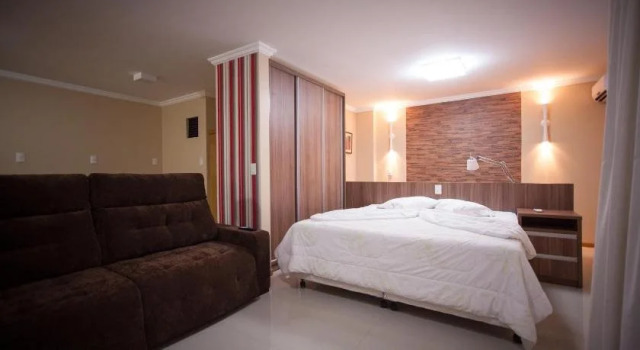 Hotel Saint Louis, Забронировать Отель Луис-Эдуарду-Магальяйнс штат Баия